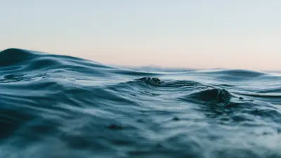 Ocean waves by Matt Hardy via Unsplash.